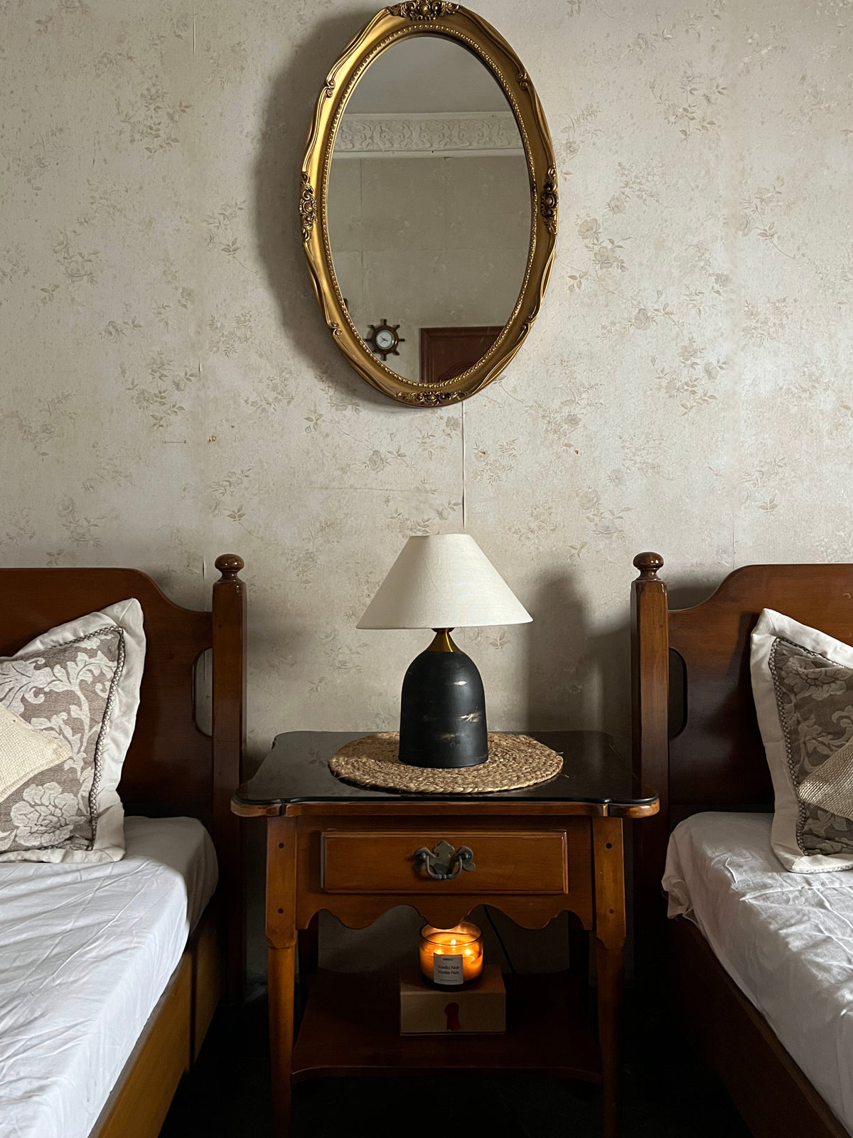 Aurelia Lamp